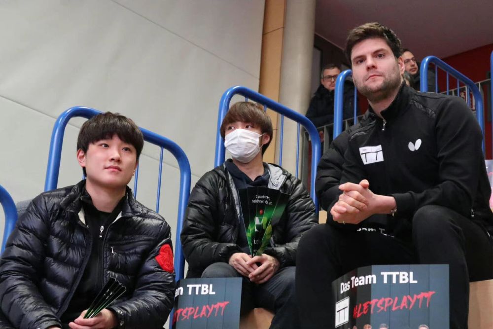 波兰乒乓球队爆冷日本乒乓球队，奥恰洛夫惊艳世界的简单介绍