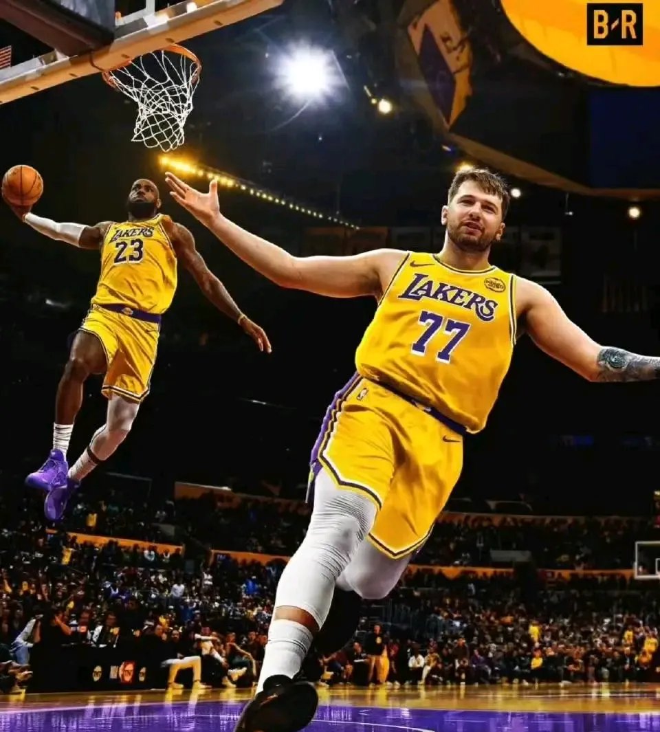 包含美国男篮横扫勇士,东契奇一己之力扛起全队的词条 包含美国男篮横扫勇士,东契奇一己之力扛起全队的词条