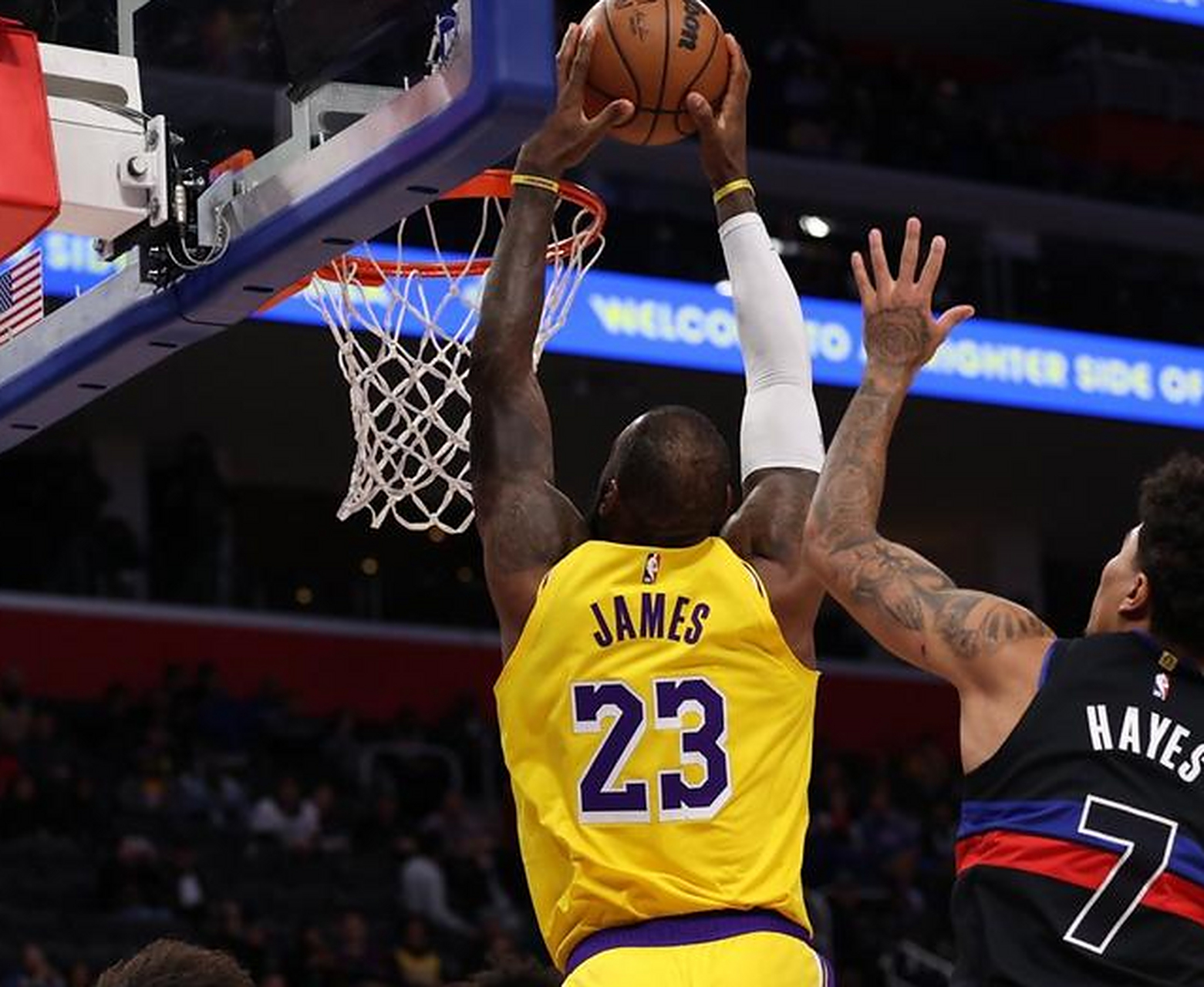 包含湖人B队鏖战热火B队,威斯布鲁克关键制胜的词条 包含湖人B队鏖战热火B队,威斯布鲁克关键制胜的词条