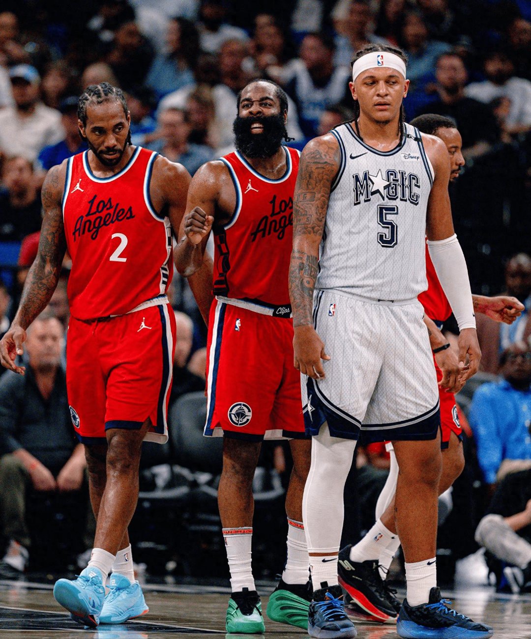 关于火箭客场大胜湖人,哈登大号三双的信息 关于火箭客场大胜湖人,哈登大号三双的信息