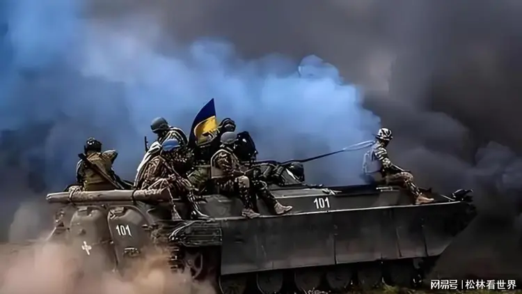 汉诺威96全员努力,团结争取士气不断高涨 汉诺威96全员努力,团结争取士气不断高涨