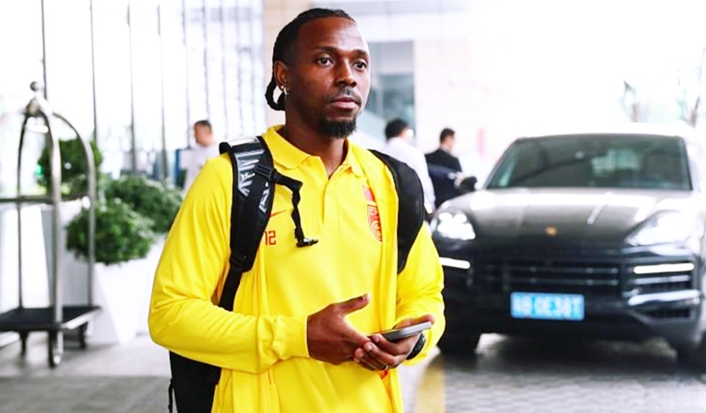 阿尼姆主场大捷晋级欧洲赛半决