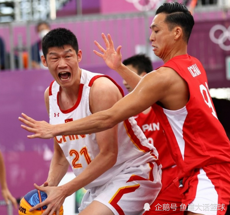 广东队鏖战篮网，高诗岩扛起全队的简单介绍