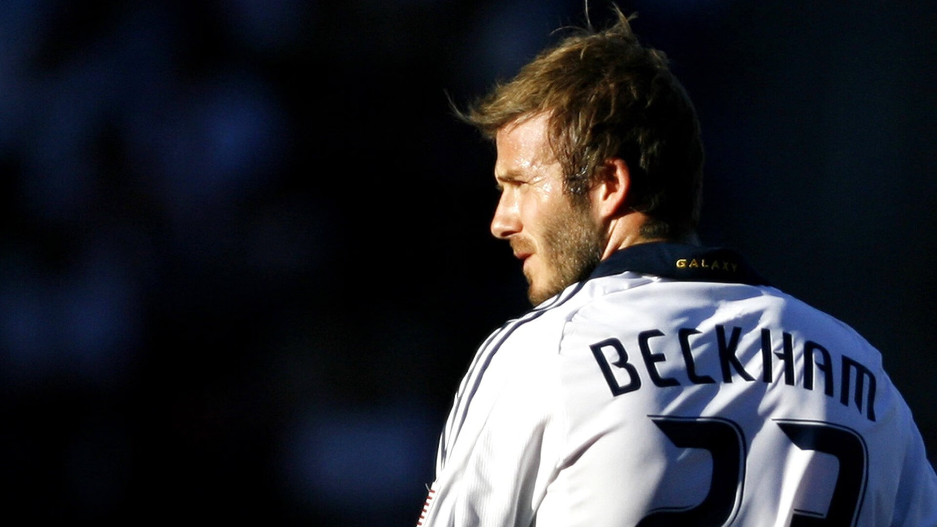 爵士强势拿下马刺，米切尔惊艳四座